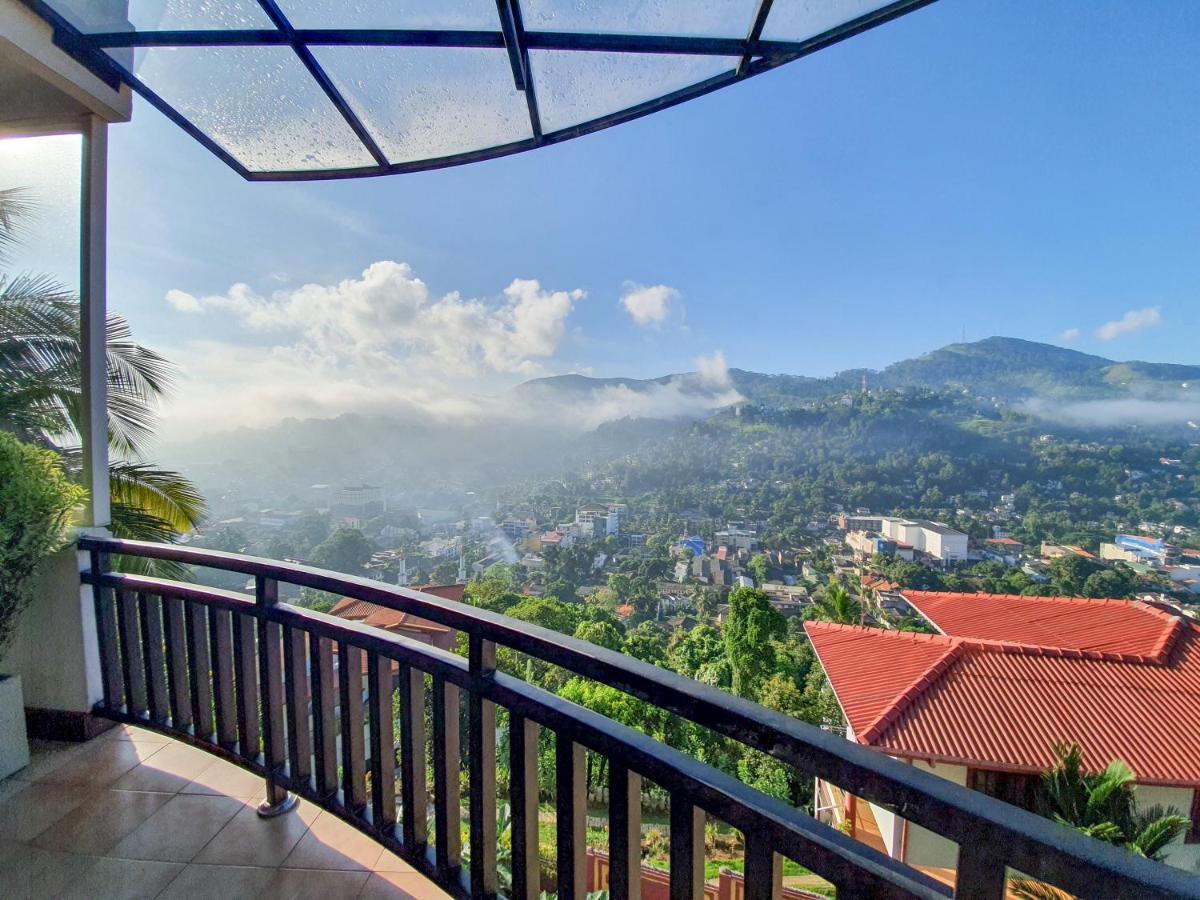 The Skydeck Kandy Eksteriør billede