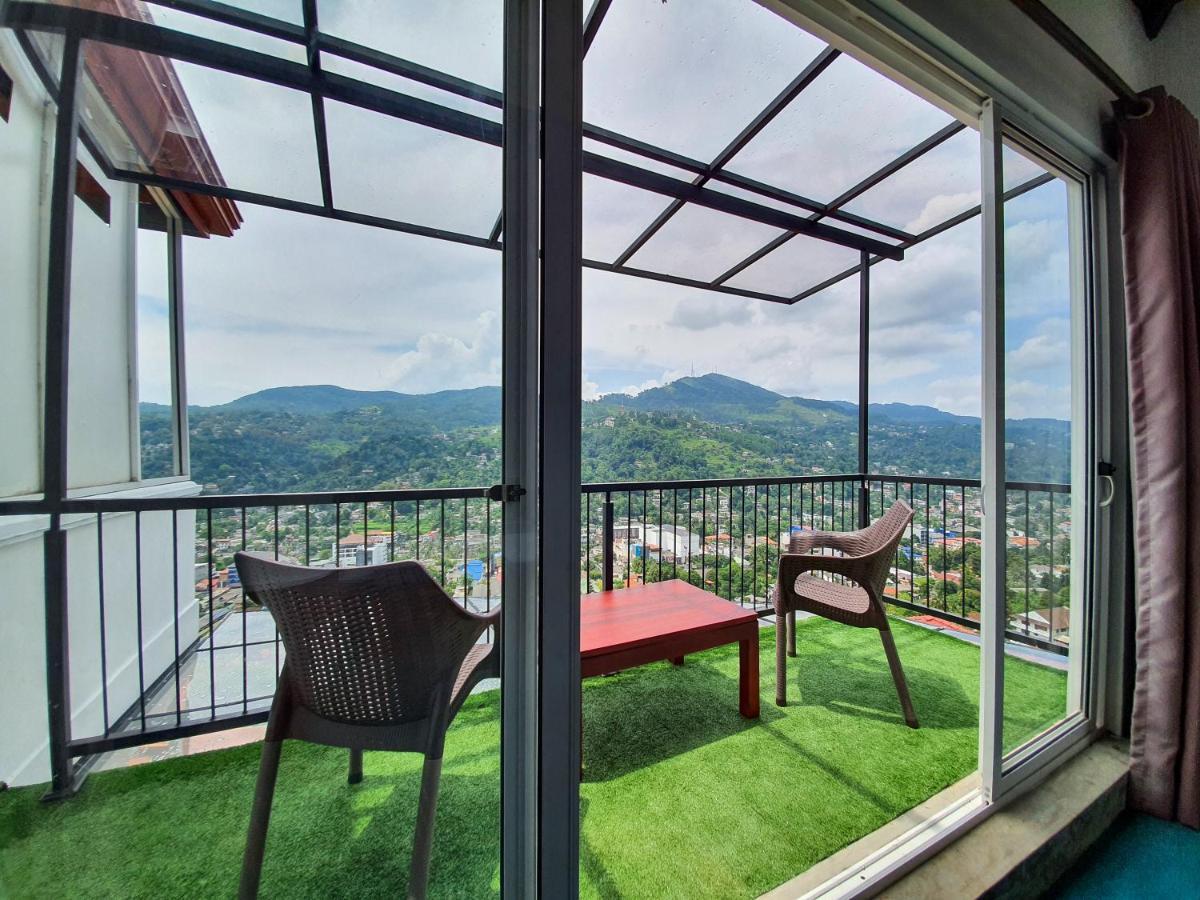 The Skydeck Kandy Eksteriør billede
