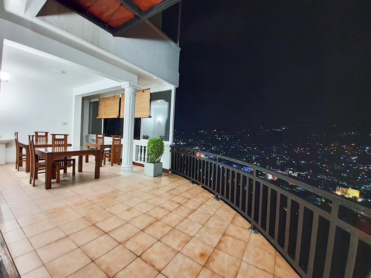 The Skydeck Kandy Eksteriør billede