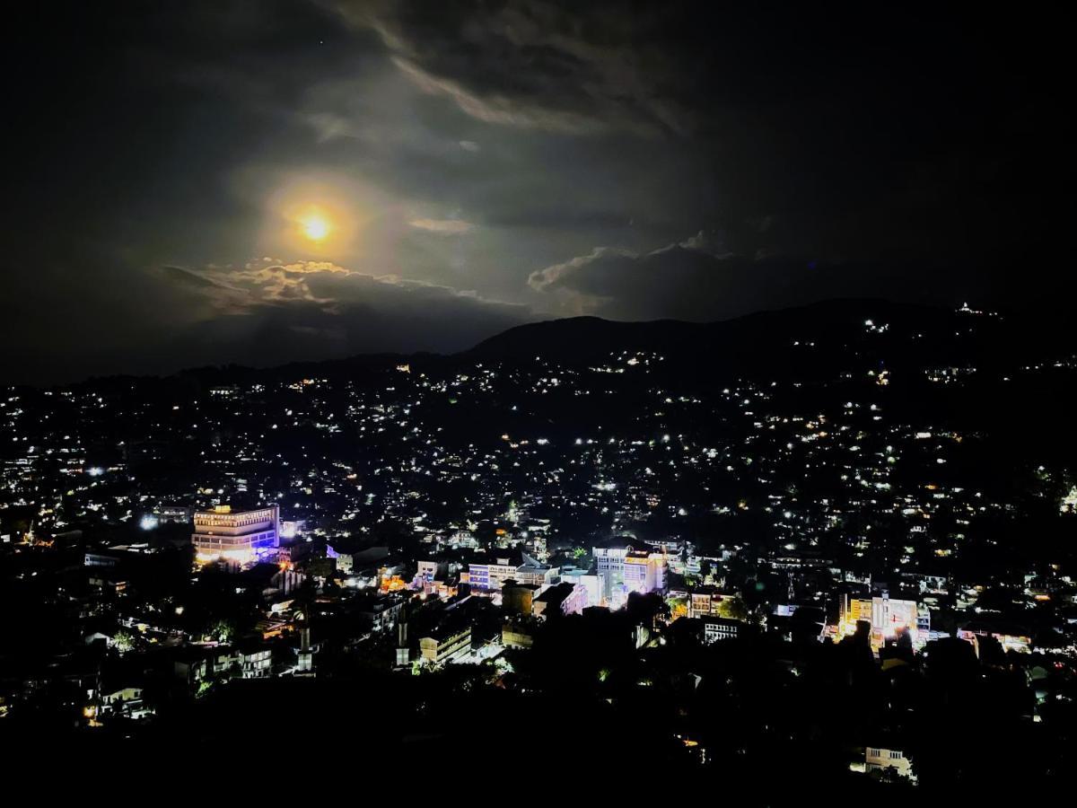The Skydeck Kandy Eksteriør billede
